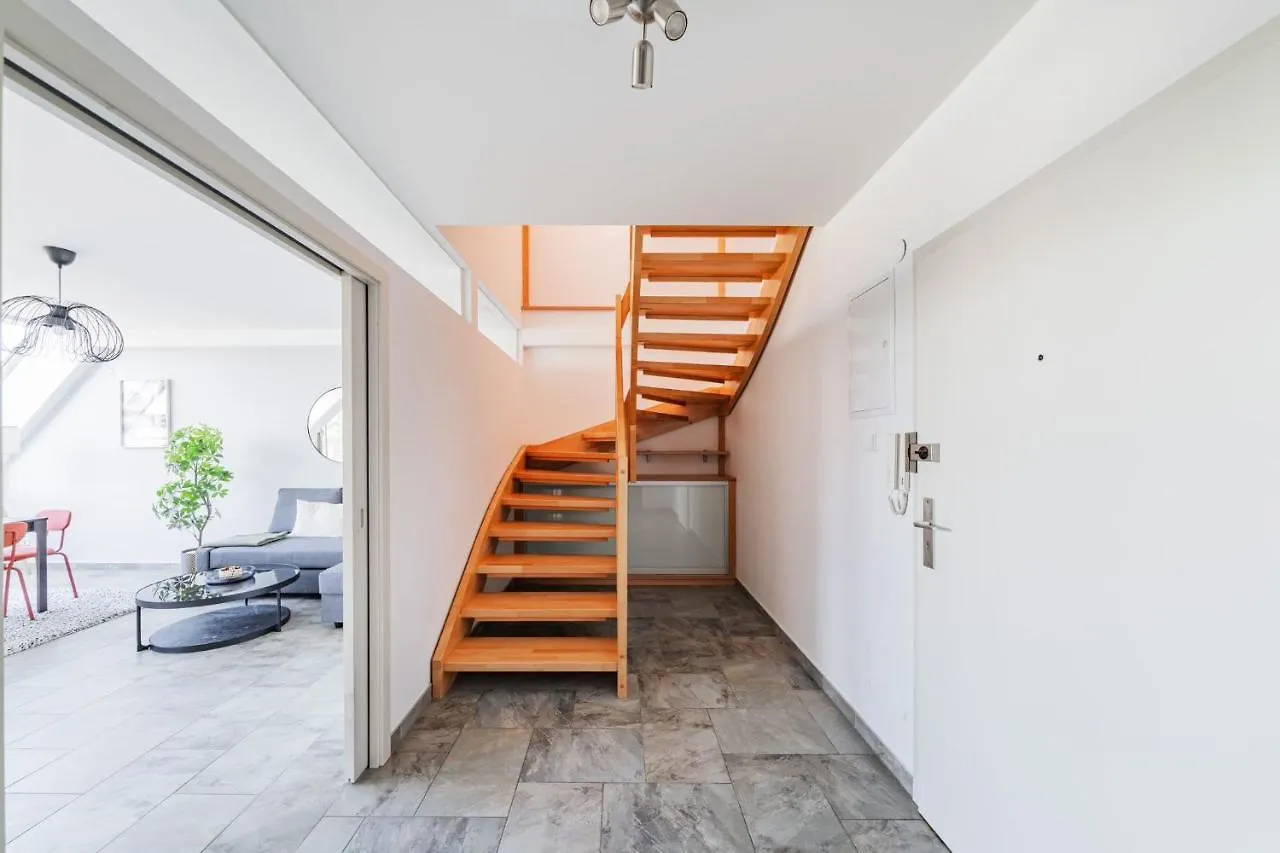 Apartments Next To Schoenbrunn - Free Parking !!! Vienna Austria