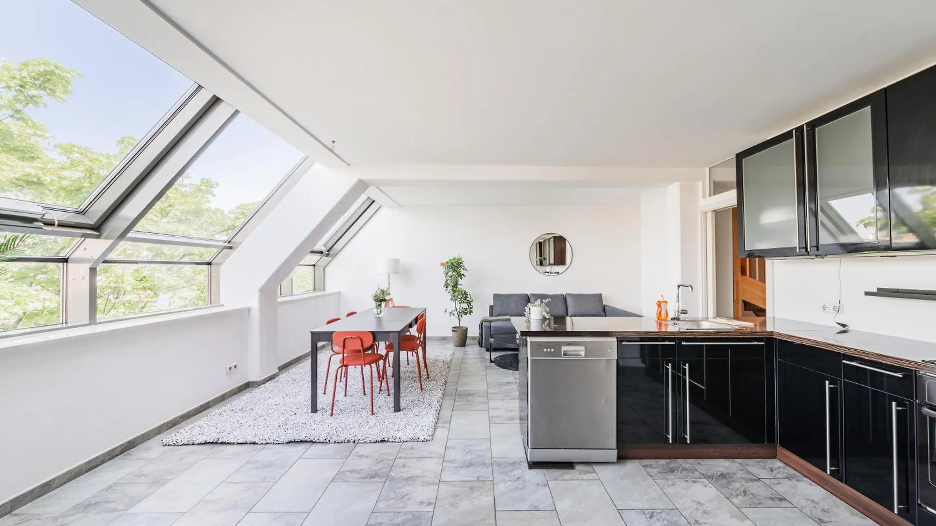 Apartments Next To Schoenbrunn - Free Parking !!! Vienna Austria