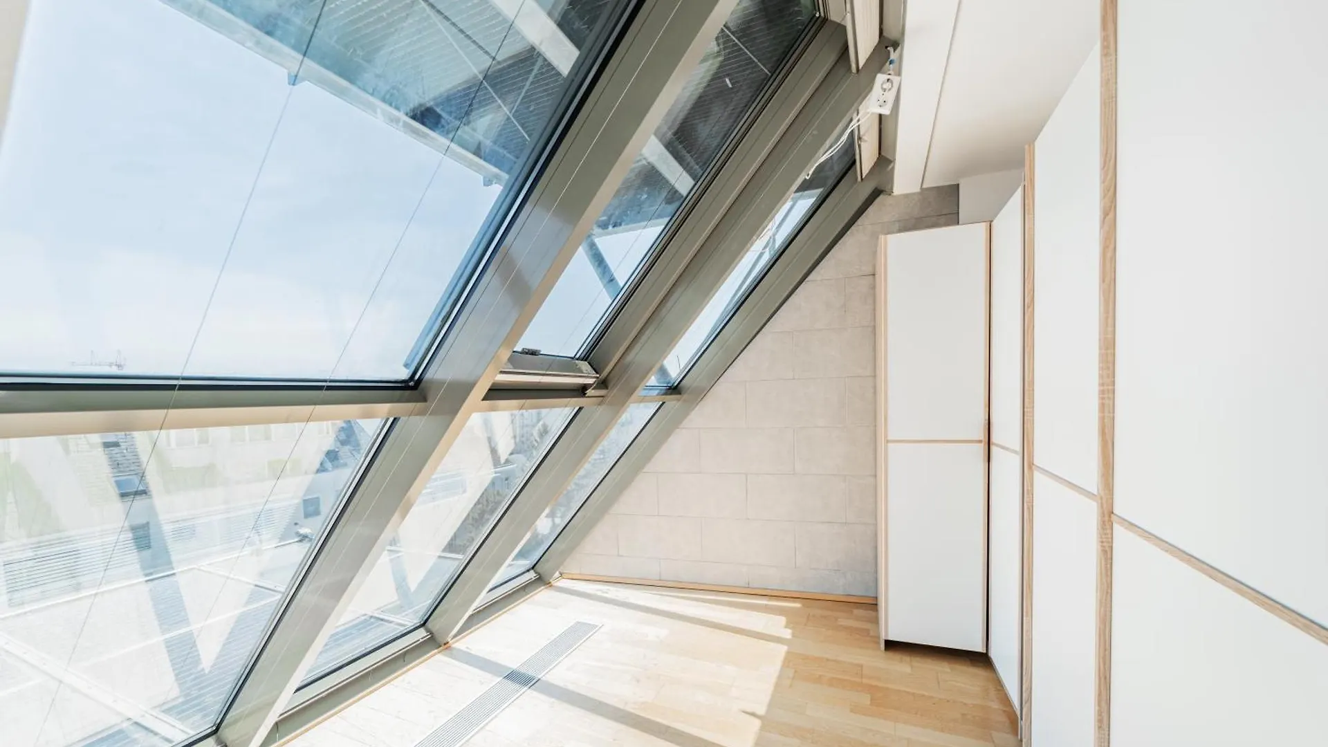 Apartments Next To Schoenbrunn - Free Parking !!! Vienna