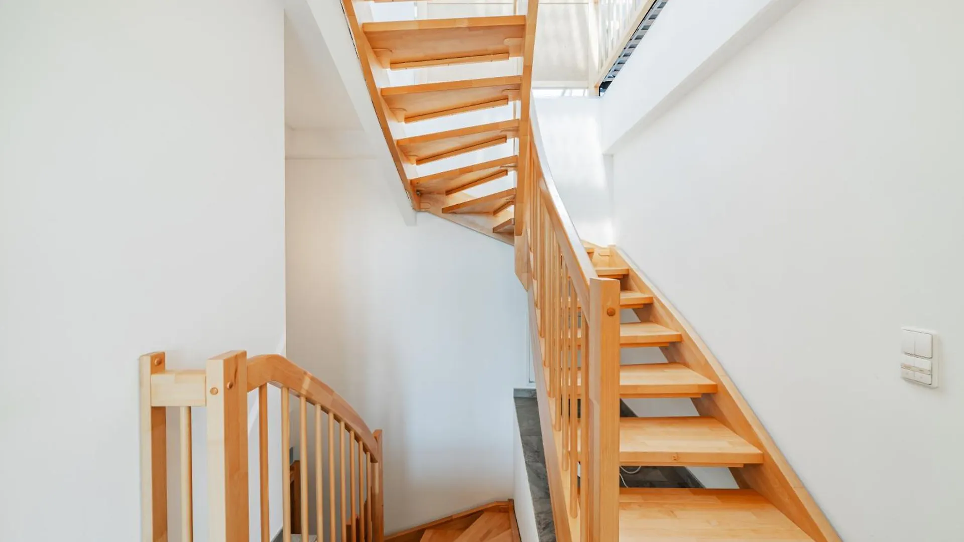 Apartments Next To Schoenbrunn - Free Parking !!! Vienna 0*,