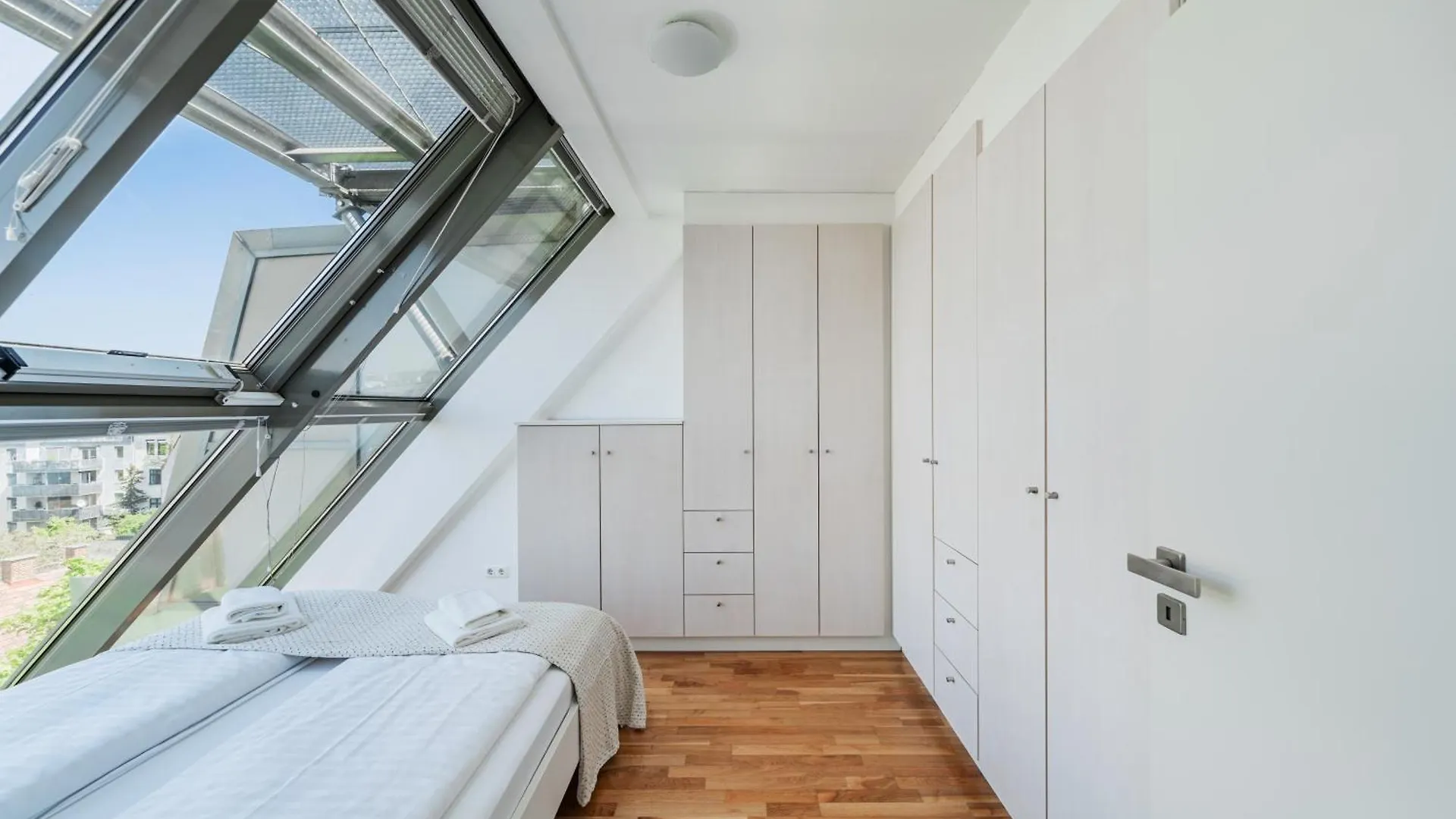 Apartments Next To Schoenbrunn - Free Parking !!! Vienna Austria