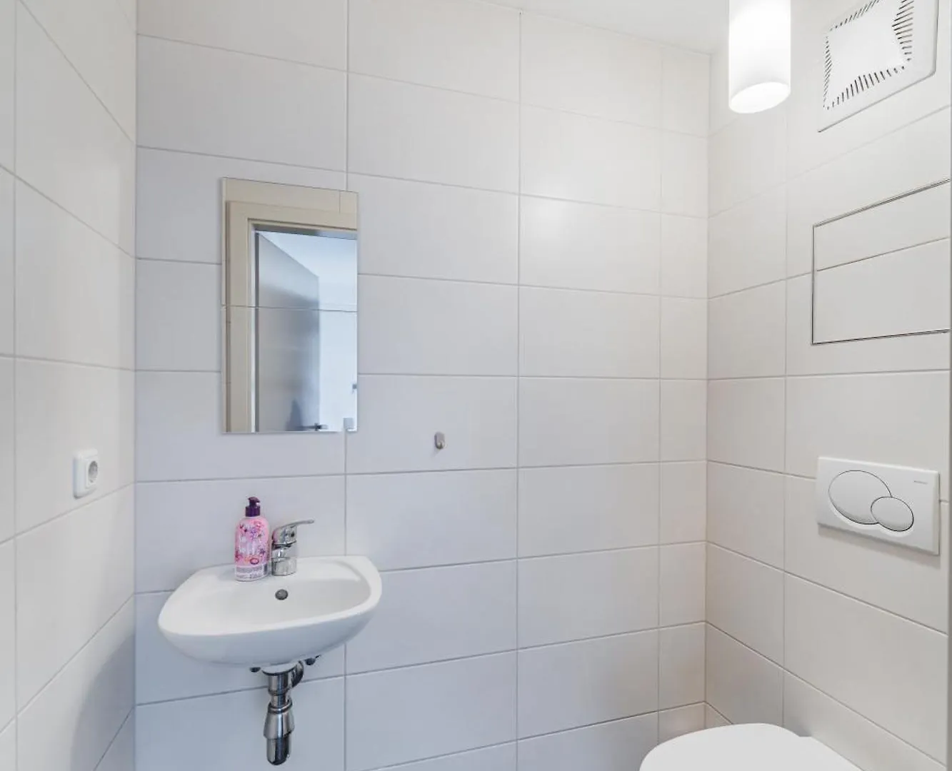 Apartments Next To Schoenbrunn - Free Parking !!! Vienna Austria