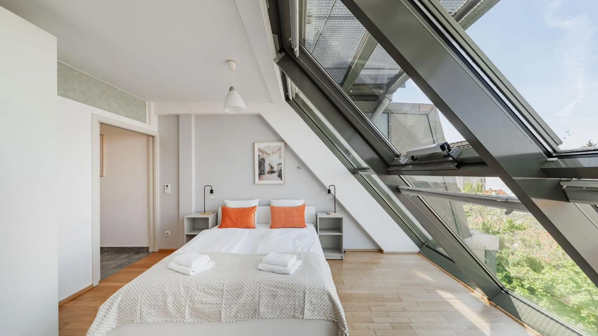Apartments Next To Schoenbrunn - Free Parking !!! Vienna Austria